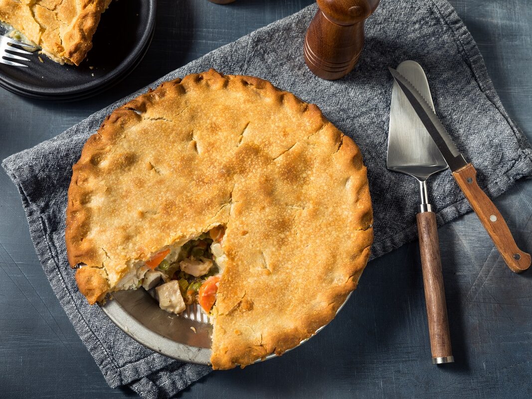 torta com massa de grão-de-bico